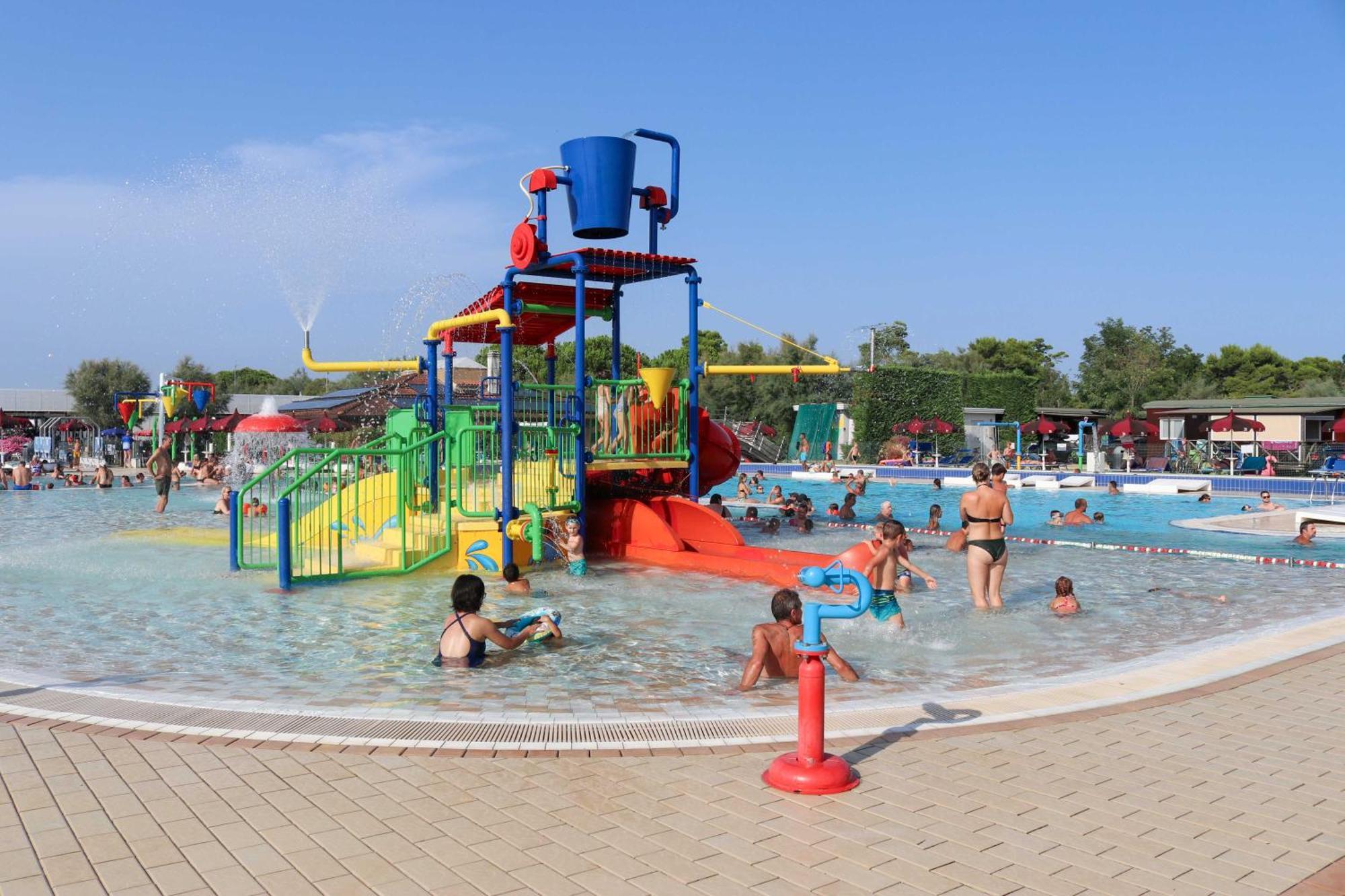 Camping Village Capalonga Бібіоне Екстер'єр фото