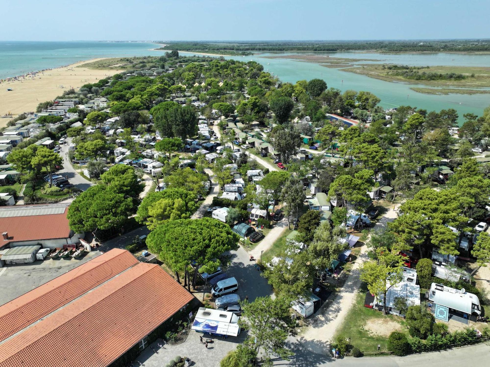 Camping Village Capalonga Бібіоне Екстер'єр фото